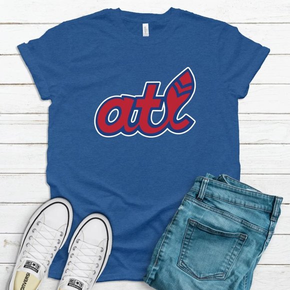 Tops Atlanta Braves Tshirt Atlanta Braves Shirt Retro Feather Tshirt